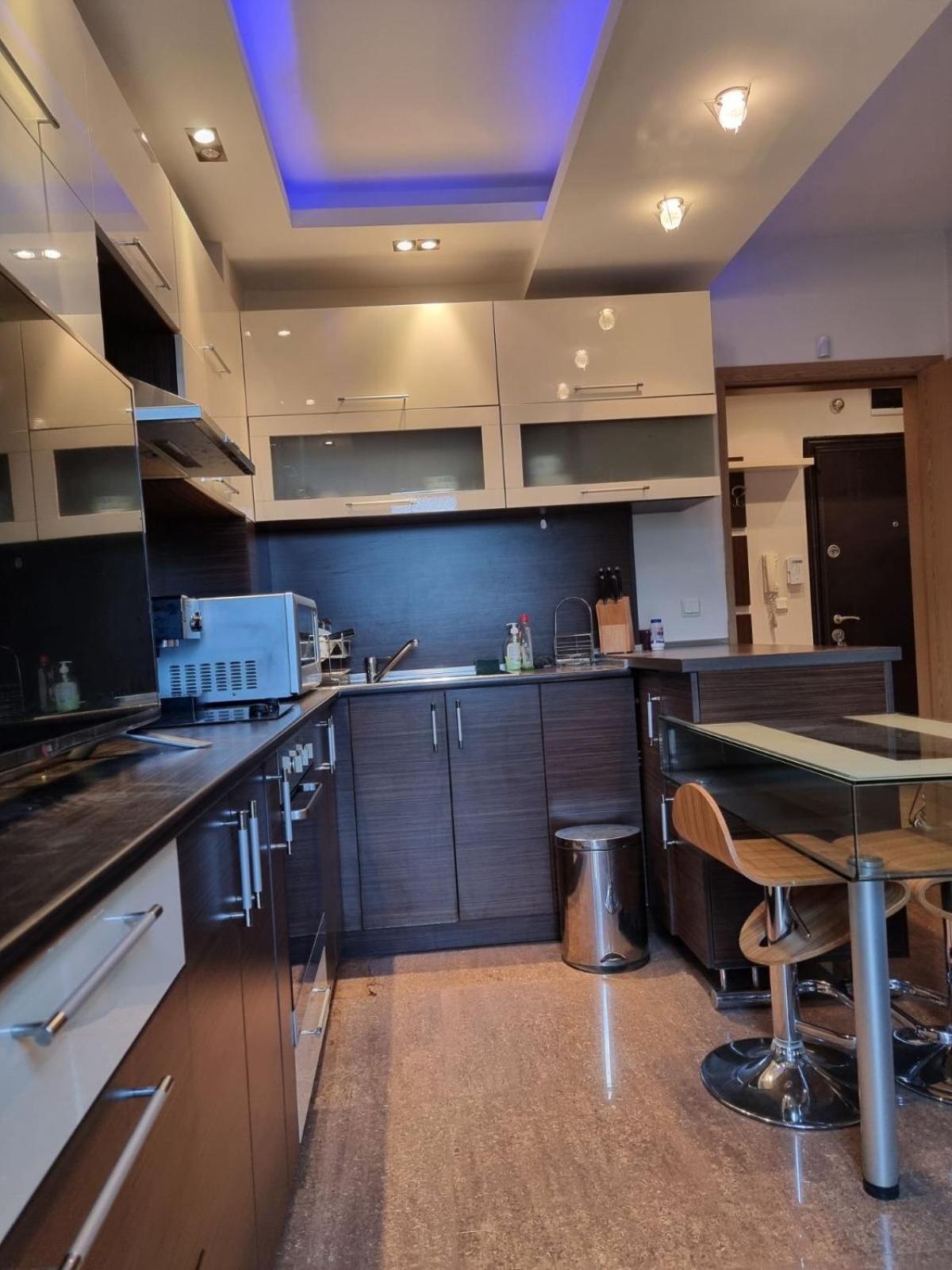 Апартамент Ломбарди Varna Exteriör bild
